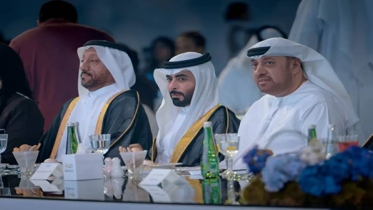 خالد بن عبدالله يكرّم الفائزين بجائزة الشارقة للتميز هذا العام